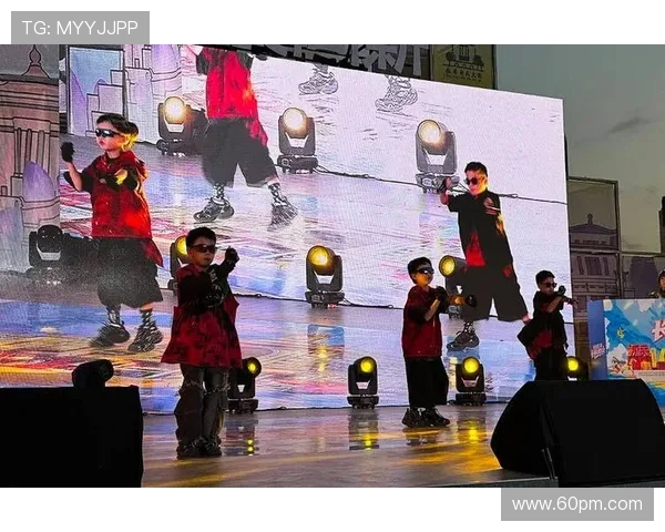 南京街舞队心理素质引发热议舞者背后的压力与挑战探讨 南京街舞队心理素质引发热议舞者背后的压力与挑战探讨