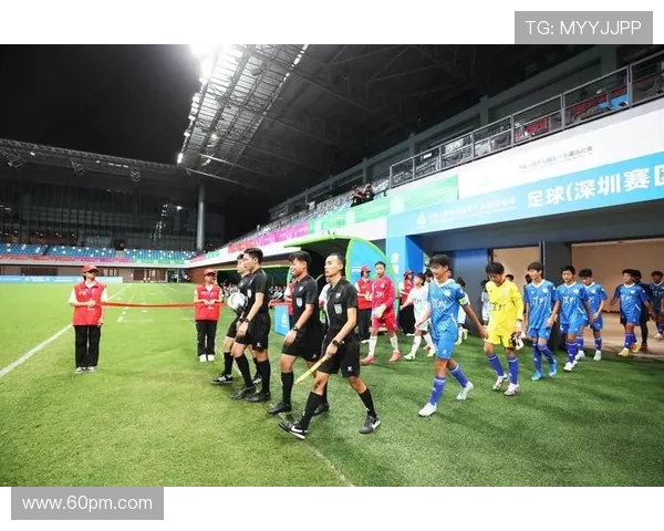 南京足球队荣登足球战术排行榜第五名展现出色战术实力与团队协作能力 南京足球队荣登足球战术排行榜第五名展现出色战术实力与团队协作能力