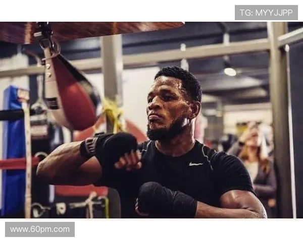 巴雷拉与史密斯精彩对决揭示拳击新星崛起的无限可能性