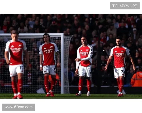 曼联主场迎战热刺争夺英超积分榜重要战役精彩对决不容错过