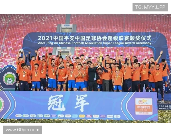 成都足球队荣登全国足球团队协作排行榜第九名展现团队精神与实力